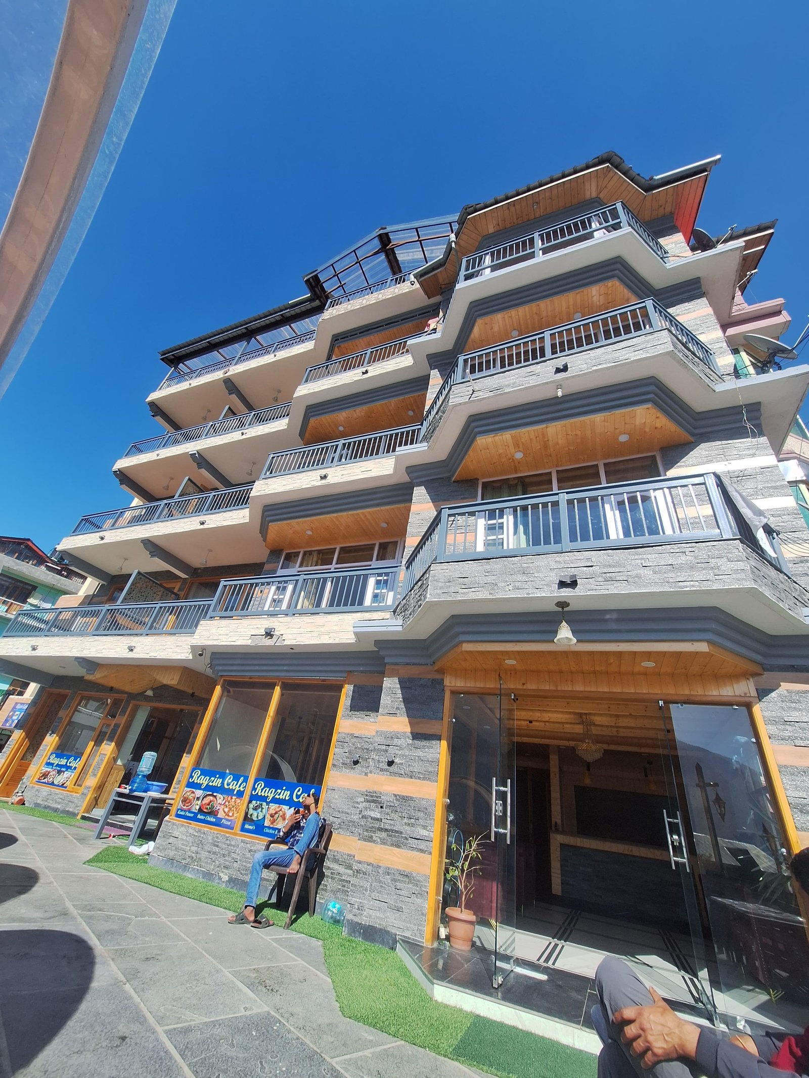BTH Hotels & Resorts property exterior in Manali